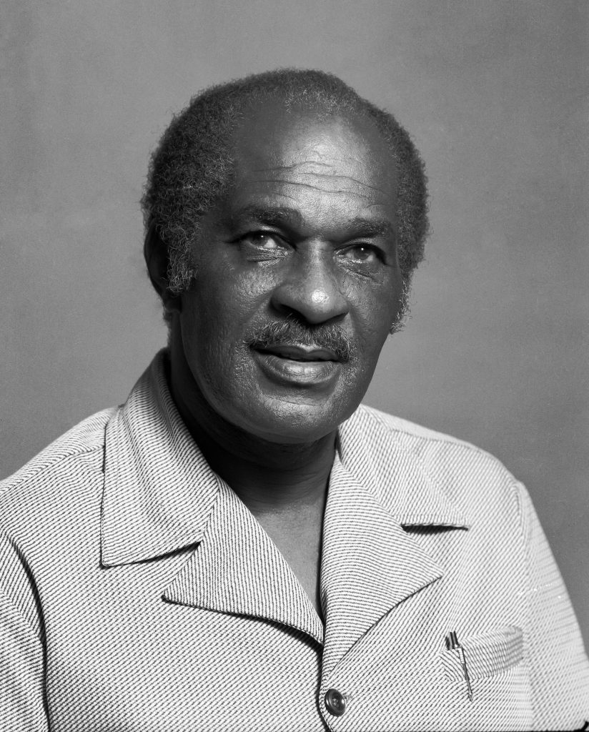 1972-1974  Hon. Ernest Peart (PNP)  Minister of Labour & Employment